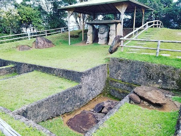 Tour Al Parque Arqueológico De San Agustín