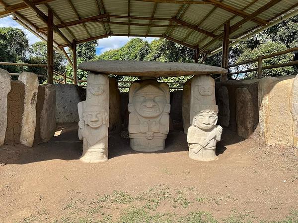 Tour Al Parque Arqueológico De San Agustín